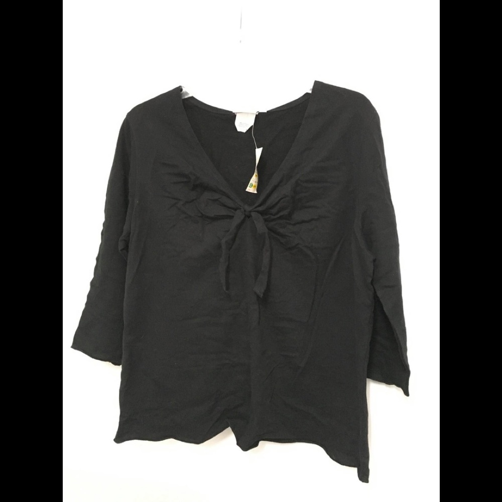 NWT Black Top